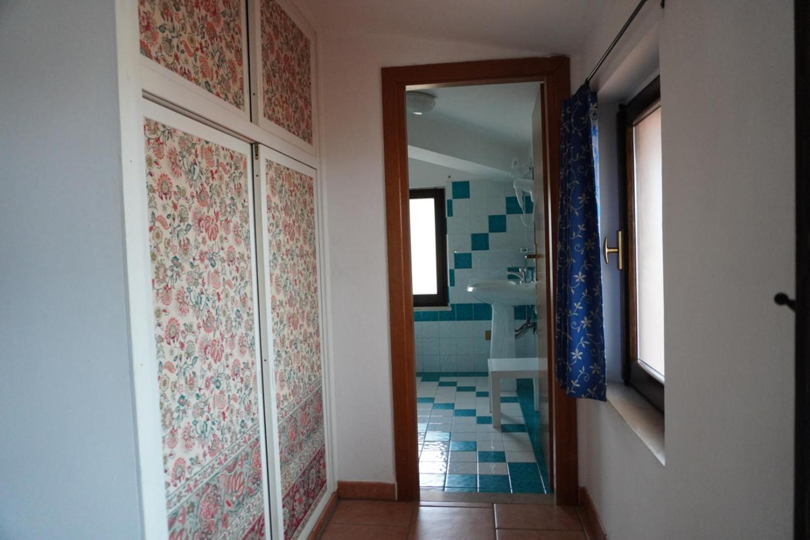 Albergo Ristorante Locanda Rosella Giba Buitenkant foto